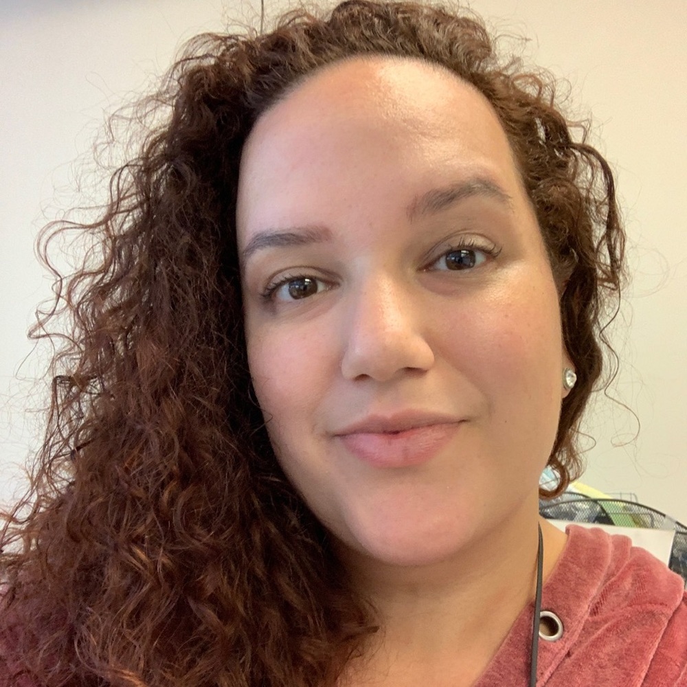 Meet your Posher, Kenia